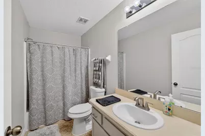 2052 Greenwood Valley Drive, Plant City, FL 33563 - Photo 26