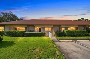 2460 Northside Dr, Clearwater, FL 33761 - Photo 1
