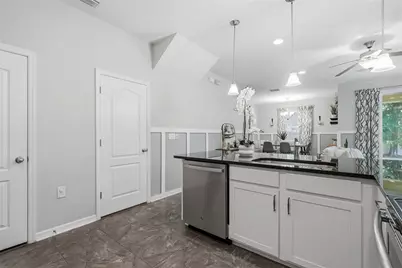 13105 Canopy Creek Drive, Tampa, FL 33625 - Photo 20