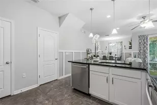 13105 Canopy Creek Dr, Tampa, FL 33625 - Photo 20