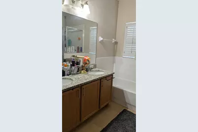 11731 Mango Cross Court, Seffner, FL 33584 - Photo 12