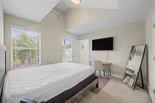 2126 W Spruce St, Tampa, FL 33607 - Photo 26