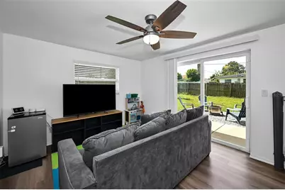 2003 6th Avenue SW, Largo, FL 33770 - Photo 14