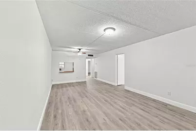 3807 N Oak Drive #D41, Tampa, FL 33611 - Photo 10