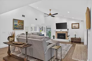 2862 Shady Oak Ct, Clearwater, FL 33761 - Photo 20