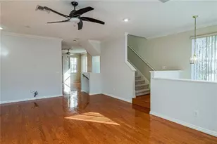 3043 Pointeview Dr, Tampa, FL 33611 - Photo 4