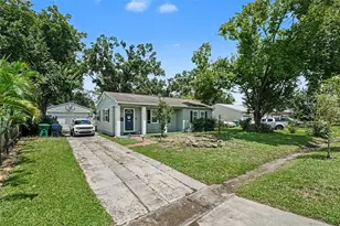 1509 W Barr Dr, Tampa, FL 33603 - Photo 2