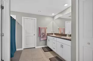 5420 Leslie Canyon Dr, Wimauma, FL 33598 - Photo 18