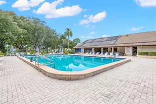 2502 Royal Pines Cir, Clearwater, FL 33763 - Photo 24