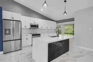25892 Aysen Dr, Punta Gorda, FL 33983 - Photo 10