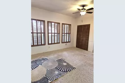 9913 W Bay Street, Seminole, FL 33776 - Photo 14