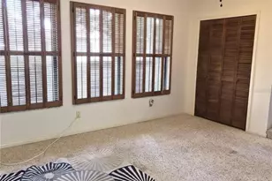 9913 W Bay St, Seminole, FL 33776 - Photo 14