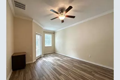 8505 Broken Willow Court, Tampa, FL 33647 - Photo 10