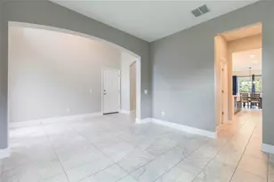 19457 Redwood Point Dr, Tampa, FL 33647 - Photo 6
