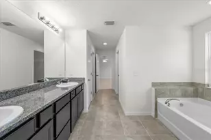 5715 Hevena Ct, Palmetto, FL 34221 - Photo 46