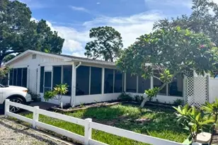 4805 21st St W, Bradenton, FL 34207 - Photo 2