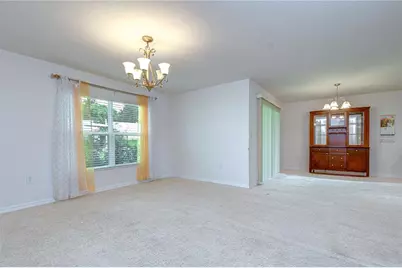 7760 Broad Pointe Drive, Zephyrhills, FL 33540 - Photo 4
