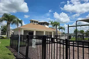 7760 Broad Pointe Dr, Zephyrhills, FL 33540 - Photo 38