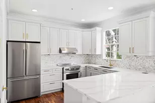 2605 Espana Ct, Tampa, FL 33609 - Photo 4