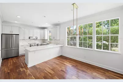 2605 Espana Court, Tampa, FL 33609 - Photo 2