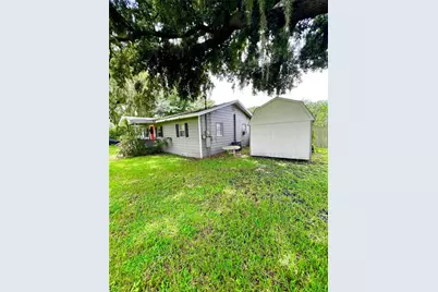 1008 Gray Street, Plant City, FL 33563 - Photo 2