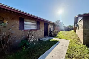 9406 Eastfield Rd, Thonotosassa, FL 33592 - Photo 1