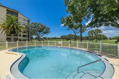 700 Starkey Road #323, Largo, FL 33771 - Photo 30