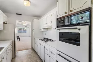 5530 N 80th St, Saint Petersburg, FL 33709 - Photo 10