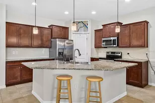 7460 Stonebrook Cir, Wesley Chapel, FL 33545 - Photo 12