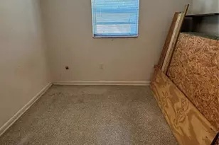 1301 W Hamilton Ave, Tampa, FL 33604 - Photo 12