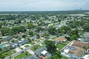 6724 17th Ln N, Saint Petersburg, FL 33702 - Photo 34