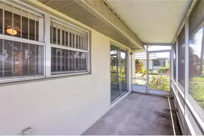 201 Kings Boulevard #5, Sun City Center, FL 33573 - Photo 14