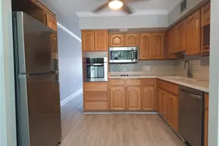 2321 Ecuadorian Way, Clearwater, FL 33763 - Photo 8