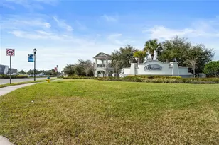 10229 Newminster Loop, Ruskin, FL 33573 - Photo 72