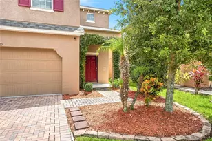 10229 Newminster Loop, Ruskin, FL 33573 - Photo 2