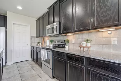 10229 Newminster Loop, Ruskin, FL 33573 - Photo 18