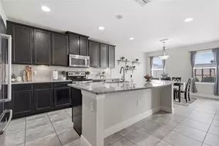 10229 Newminster Loop, Ruskin, FL 33573 - Photo 18