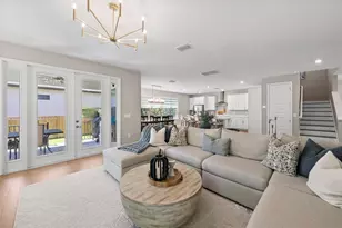 4104 W Cleveland St, Tampa, FL 33609 - Photo 8