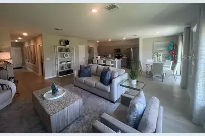 7568 Hydrangea Lane, Wesley Chapel, FL 33545 - Photo 4