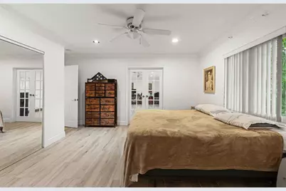 105 Adalia Avenue, Tampa, FL 33606 - Photo 16