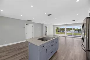 6712 Myrna Dr, Tampa, FL 33619 - Photo 14