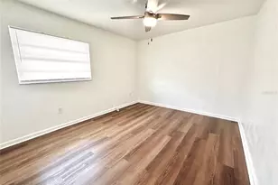 121 Granada Blvd, North Port, FL 34287 - Photo 16