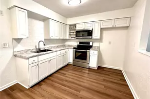 121 Granada Blvd, North Port, FL 34287 - Photo 4