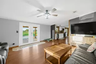 3858 E Knights Griffin Rd, Plant City, FL 33565 - Photo 20