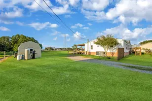 3858 E Knights Griffin Rd, Plant City, FL 33565 - Photo 56