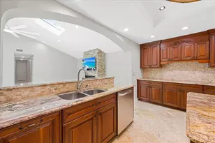 1701 Allens Creek Dr, Clearwater, FL 33764 - Photo 84