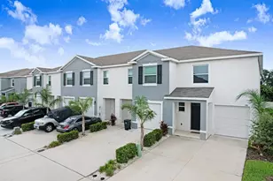 398 Mangrove Shade Cir, Apollo Beach, FL 33572 - Photo 2
