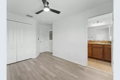 8518 Gablebend Way, Tampa, FL 33647 - Photo 16