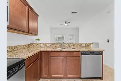 8518 Gablebend Way, Tampa, FL 33647 - Photo 6