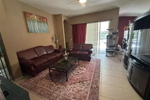348 Fountainview Cir, Oldsmar, FL 34677 - Photo 10